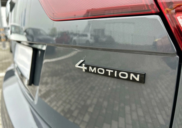 Volkswagen Tiguan cena 164900 przebieg: 19626, rok produkcji 2021 z Zambrów małe 781